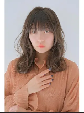 セミロング 櫻井 香織のヘアスタイル