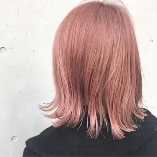 ミディアム カラー putri 副店長 岸本　拓真のヘアスタイル