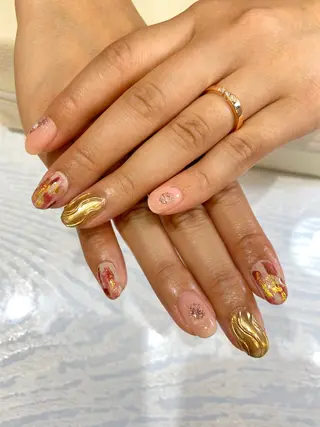 ネイル Nest 岩崎のネイルデザイン