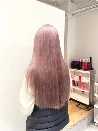 ロング カラー fuka/梅田/ ミルクティーベージュのヘアスタイル