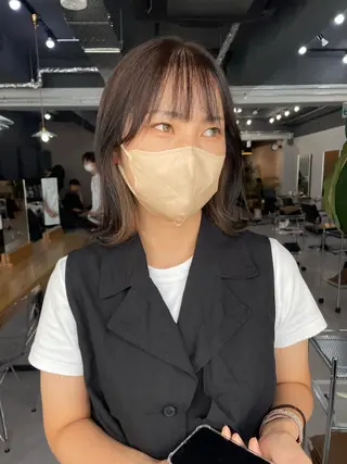 ミディアム 倉辻 香奈子のヘアスタイル