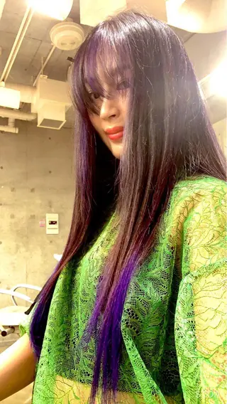 ロング カラー CoCooN satoshiのヘアスタイル