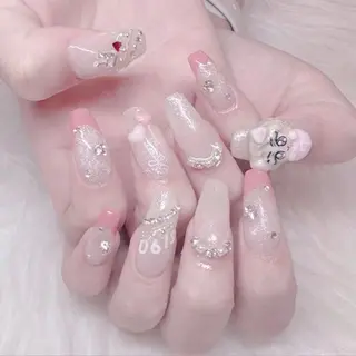 ネイル Mari 🎀六月移転のネイルデザイン