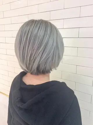 ショート カラー レイヤーカット× 髪質改善たもりのヘアスタイル