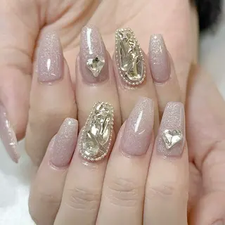 ネイル fein. miku🎀🍼のネイルデザイン