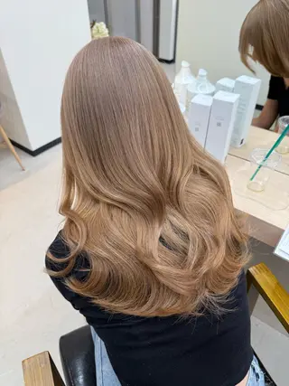 セミロング カラー 𝐑𝐲𝐮𝐤𝐢 【店長】ALEAPのヘアスタイル