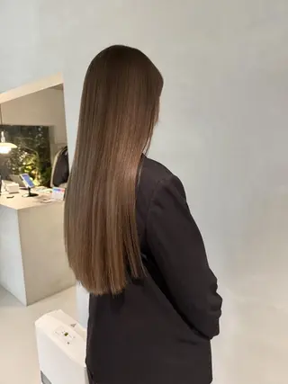 カラー ハイトーン/艶髪/ 暗髪/韓国/sanaのヘアスタイル