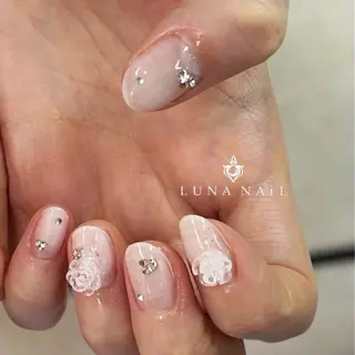 ネイル アトリエ　ミモザ所属・いまむら あかりのネイルデザイン