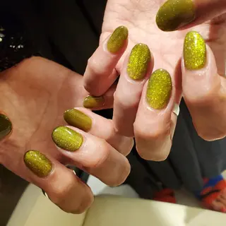 ネイル MOM 原宿店所属・MoM マムネイル原宿のネイルデザイン