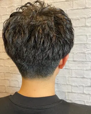 ショート 銀座マツナガ新宿野村ビル店所属・メンズカットなら 桃井大輔のヘアスタイル