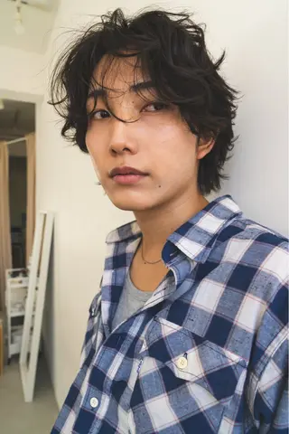 メンズ Kaede🪽🦢 透け感カラーのヘアスタイル