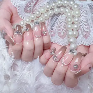 ショート Ayaka 🎀のネイルデザイン