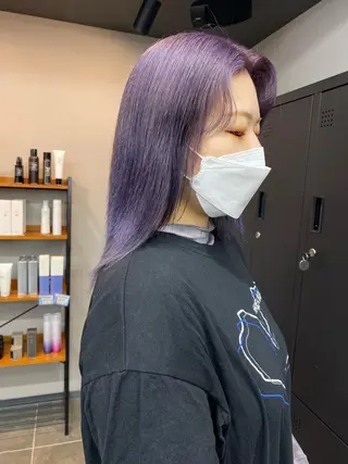 セミロング maco 艶感ハイトーン🦋のヘアスタイル