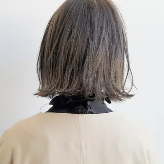 ミディアム カラー ヘアアレンジ iplus✴ まつげ、眉毛、耳つぼのマツエク・マツパデザイン
