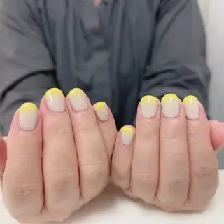 ネイル mano nella mano所属・mano nella manoのネイルデザイン