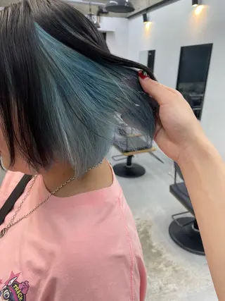 ショート カラー ブリーチカラー/ ハイトーン/ゆうあのヘアスタイル