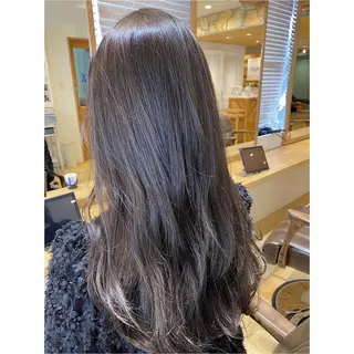 ロング カラー kawabe maikoのヘアスタイル