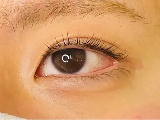 マツエク・マツパ beauty salon mee+所属・mee+ Akiのマツエク・マツパデザイン