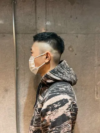 メンズ ボブ/インナーカラー ショート/佐野祥子のヘアスタイル