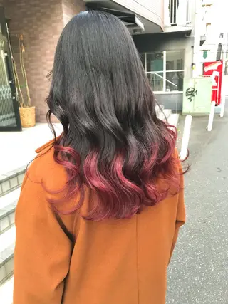 セミロング カラー 横山 奈央のヘアスタイル