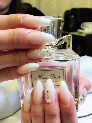 ネイル Petite Cannelle所属・Petite Cannelleのネイルデザイン