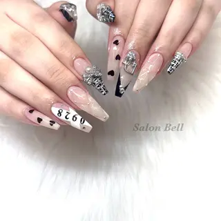 ネイル Bell 富田林店 SAYAKAのネイルデザイン