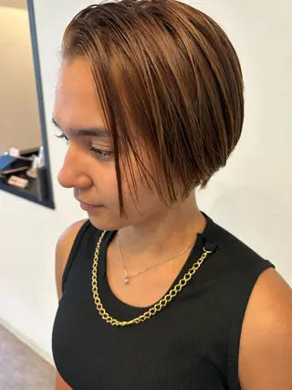 ショート STRAAL所属・門馬 有里のヘアスタイル