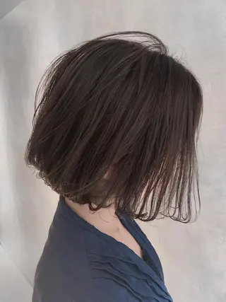ショート ANDO HIKARIのヘアスタイル