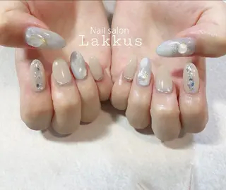 ネイル Lakkus T－Mのネイルデザイン