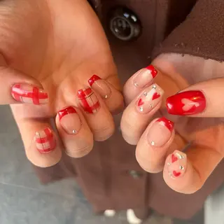 ネイル 長谷川 亜美のネイルデザイン