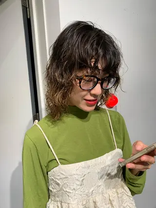 ミディアム カラー レイヤーカット/艶髪 ✨💭KIRARIのヘアスタイル