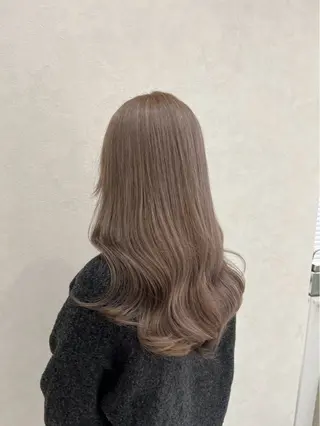 セミロング スワイプするのちょっ と待った艶髪/透明感のヘアスタイル