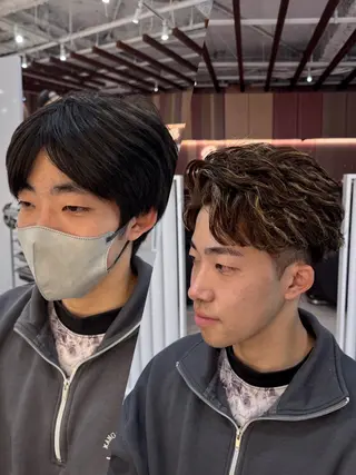 カラー パーマ メンズ R/🤎 パーマ＆ブリーチ🔥のヘアスタイル