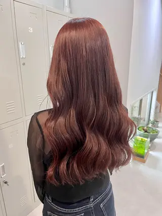 ロング ブリーチなしカラー ダブルカラーエクステのヘアスタイル