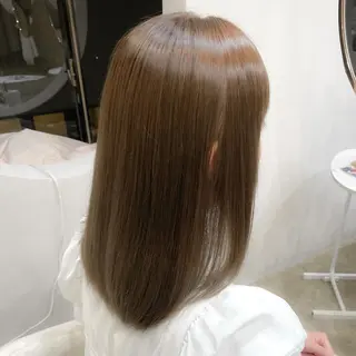 ミディアム カラー ミディアム/顔周り/ ベージュ🌼mayuのヘアスタイル