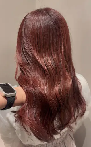 ロング カラー 髪質改善カラー ベージュ🤎YUMEのヘアスタイル