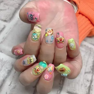 ネイル 💅ネイルハウス🏡 🎀TOMO🎀のネイルデザイン