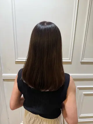 カラー 梅森 彩花のヘアスタイル