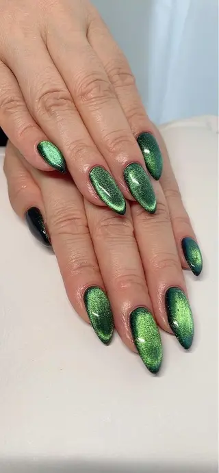 ネイル ＋plus nail プラスネイルのネイルデザイン