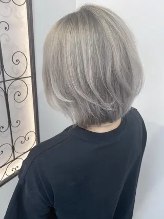 ミディアム AVANCEなかもず店所属・AVANCE 長尾 尚悟のヘアスタイル