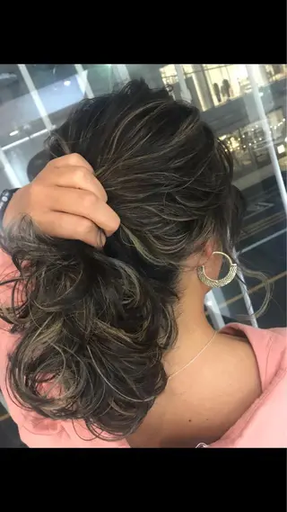 ミディアム カラー LAS 代表 ナガカワ コウヘイのヘアスタイル