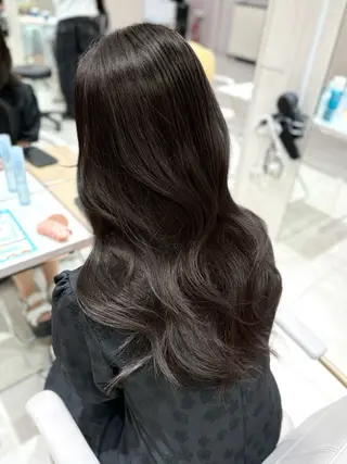 ロング ✨韓国風レイヤー/ くびれ巻き🖤　りくのヘアスタイル
