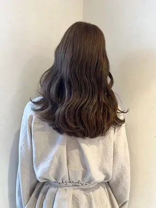 ロング カラー irwi/イルウィ所属・miku🎀門前仲町 ブリーチ・レイヤーのヘアスタイル