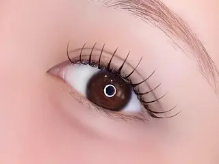 マツエク・マツパ Richelle NANAの眉毛・アイブロウイメージ
