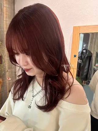 ミディアム 暖色カラー/レイヤー 🌙 オノユリカのヘアスタイル