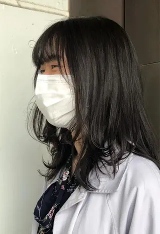 ミディアム 艶カラー/レイヤー 🌸Mioのヘアスタイル