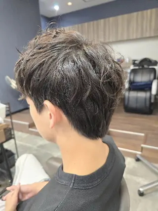ショート メンズ パーマ 石川 ジェウンのヘアスタイル