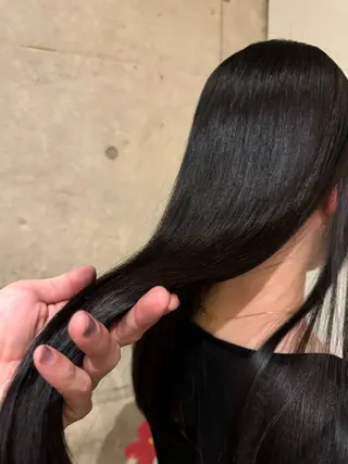 ロング Luxe所属・Luxe表参道 髪質改善　奈良のヘアスタイル