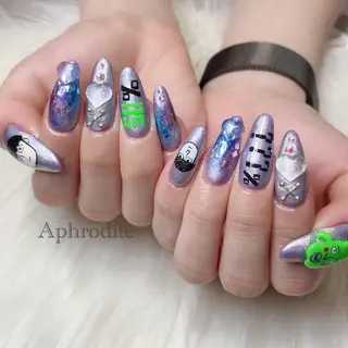 ネイル Aphrodite パラジェル認定サロンのネイルデザイン