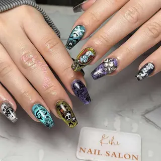 ネイル 鈴木 ユリのネイルデザイン